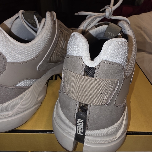 Fendi Men's Beige and White Sneakers - Picture 6 of 14